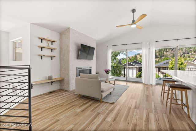 11610 E Rivercrest Dr, Spokane Valley, WA 99206