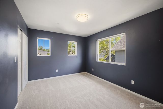 1537 Bobs Hollow Lane, Dupont, WA 98327