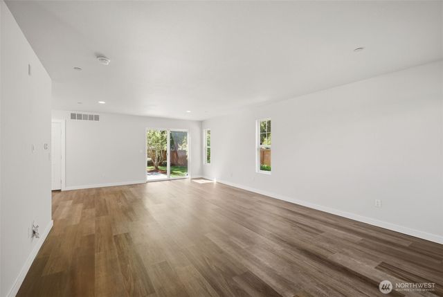 1537 Bobs Hollow Lane, Dupont, WA 98327
