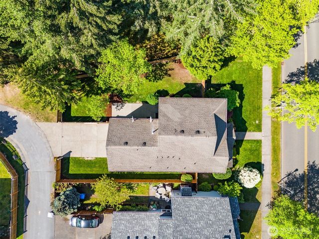 1537 Bobs Hollow Lane, Dupont, WA 98327