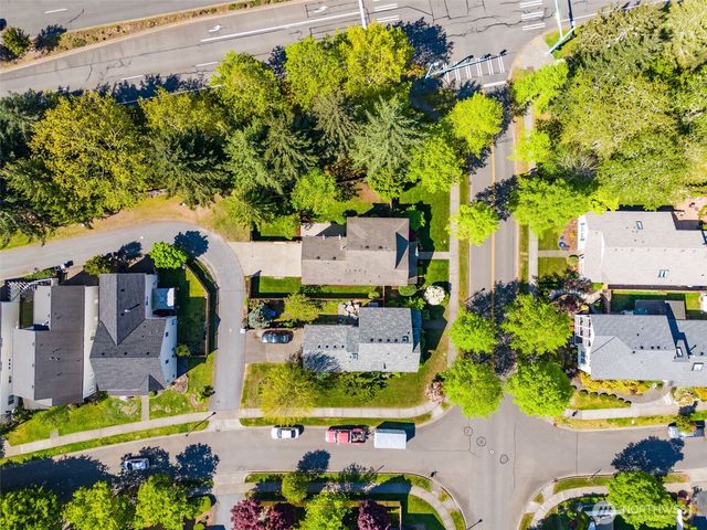 1537 Bobs Hollow Lane, Dupont, WA 98327