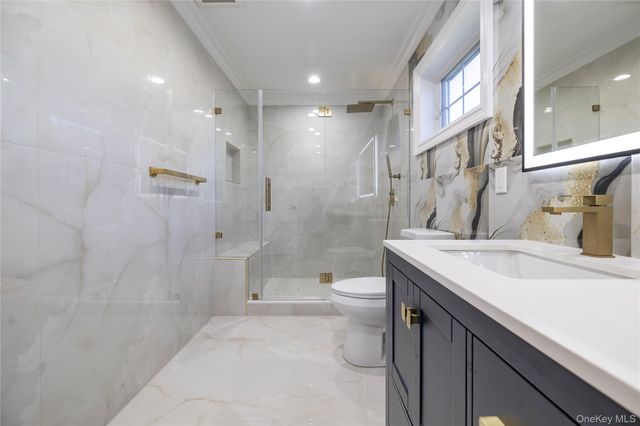 76 Gerard Avenue W, Malverne, NY 11565
