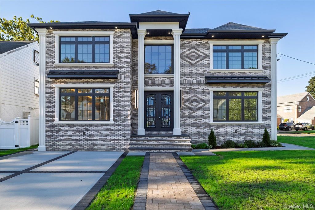 76 Gerard Avenue W, Malverne, NY 11565 — exterior