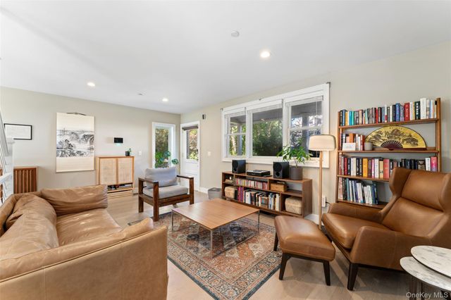 22 E Clinton Avenue, Irvington, NY 10533