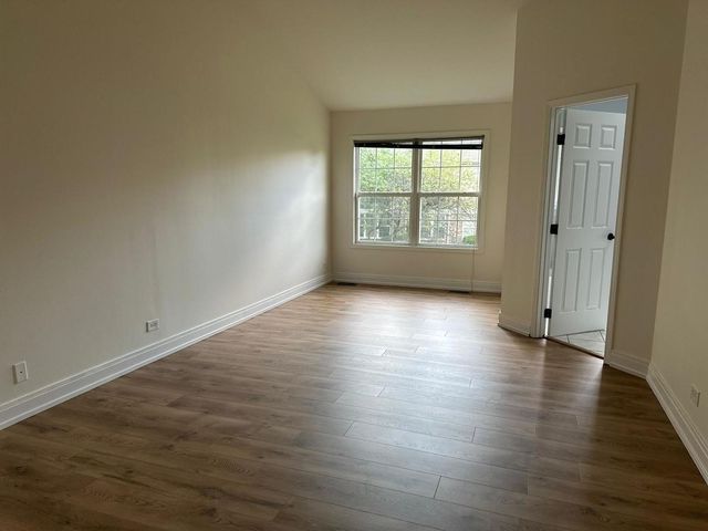 1436 Brittania Way, Roselle, IL 60172