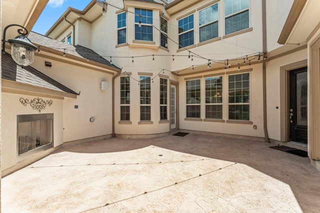 10606 Dayspring Drive, Cypress, TX 77433