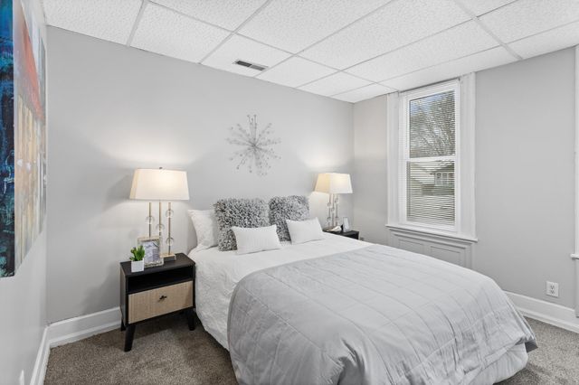 180 Wyoming Street E, Saint Paul, MN 55107