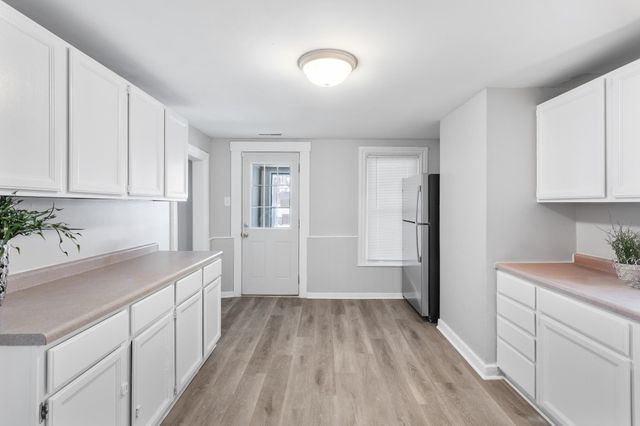 180 Wyoming Street E, Saint Paul, MN 55107