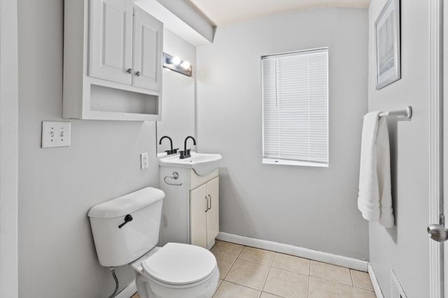 180 Wyoming Street E, Saint Paul, MN 55107