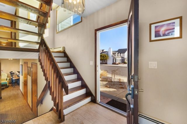 225 K Ct, Seaside Park Boro, NJ 08752