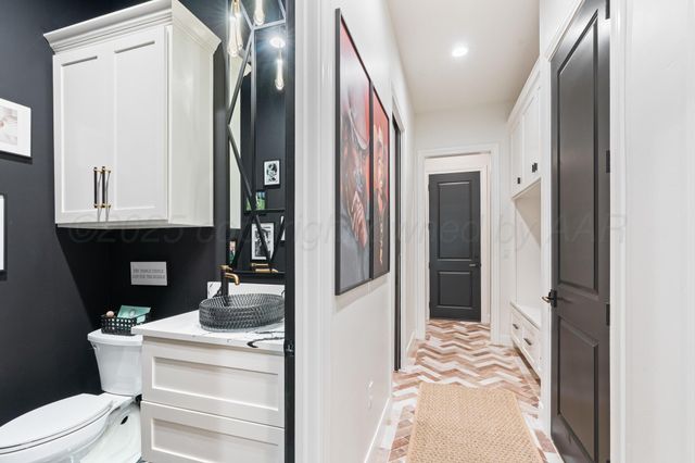 8369 S CONTINENTAL S Parkway, Amarillo, TX 79119