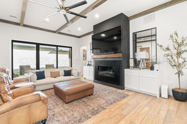 8369 S CONTINENTAL S Parkway, Amarillo, TX 79119