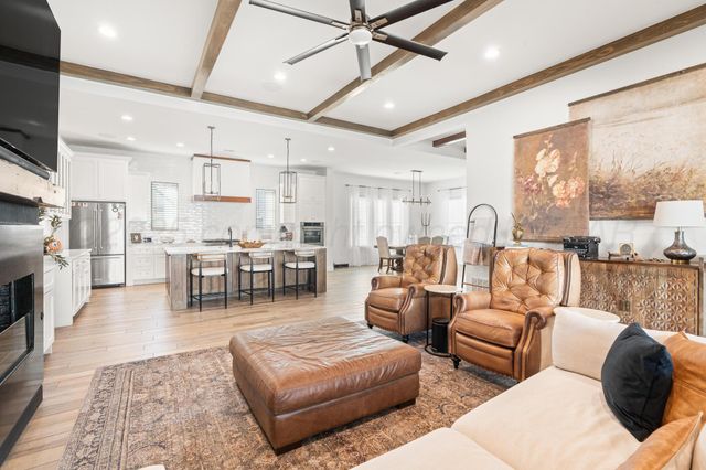 8369 S CONTINENTAL S Parkway, Amarillo, TX 79119