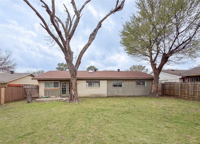 1225 Palisades Drive, Lewisville, TX 75067