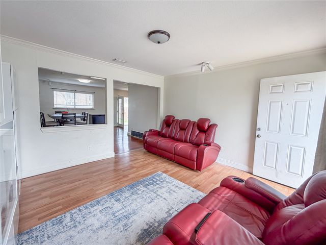 1225 Palisades Drive, Lewisville, TX 75067