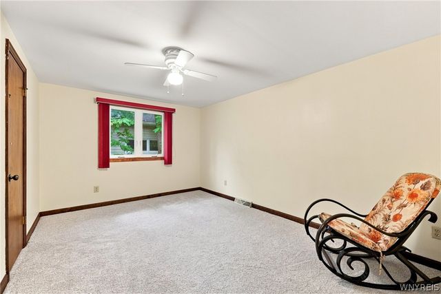 138 Woodshire North, Amherst, NY 14068