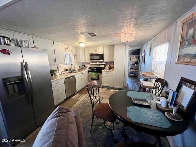 11811 N 19 th Avenue 15, Phoenix, AZ 85029
