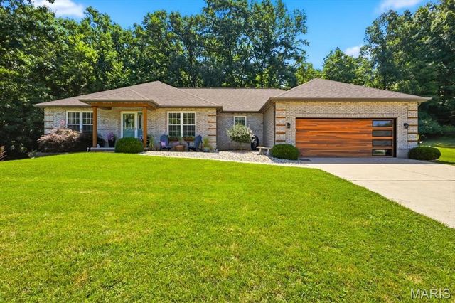 6404 Mill View Drive, Byrnes Mill, MO 63051