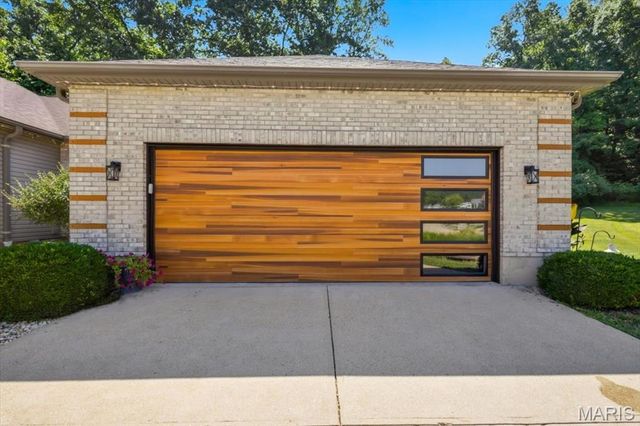 6404 Mill View Drive, Byrnes Mill, MO 63051