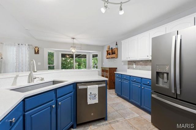 6404 Mill View Drive, Byrnes Mill, MO 63051