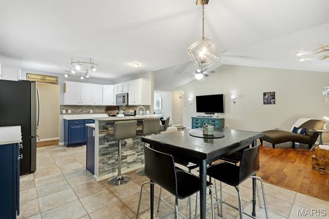 6404 Mill View Drive, Byrnes Mill, MO 63051