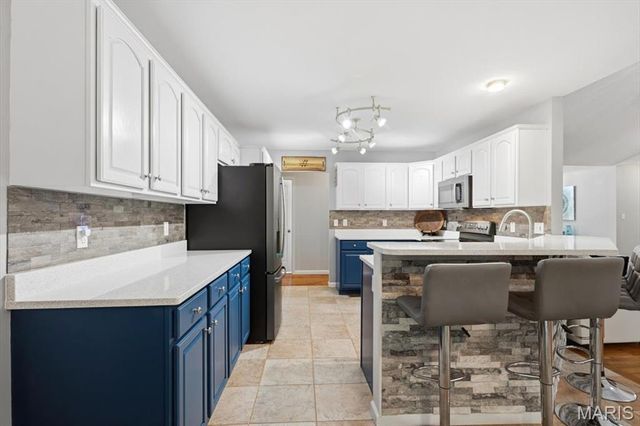 6404 Mill View Drive, Byrnes Mill, MO 63051