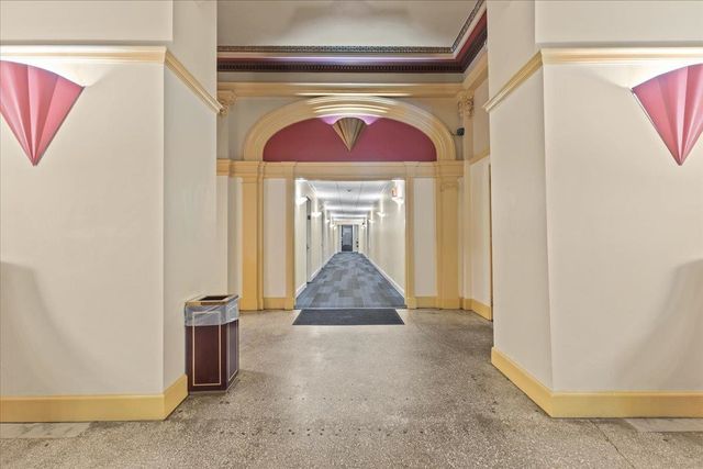131 Main St Apt 302, Burlington, VT 05403