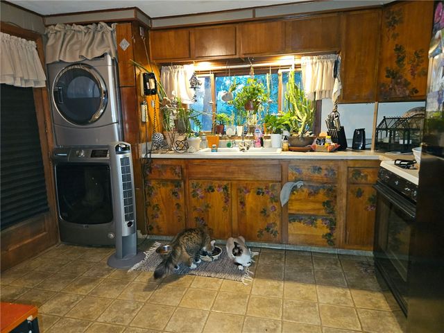 250 Ginghamsburg Road, Tipp City, OH 45371