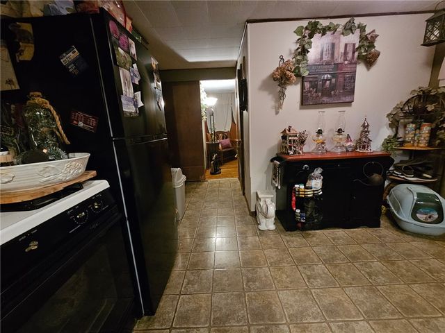 250 Ginghamsburg Road, Tipp City, OH 45371