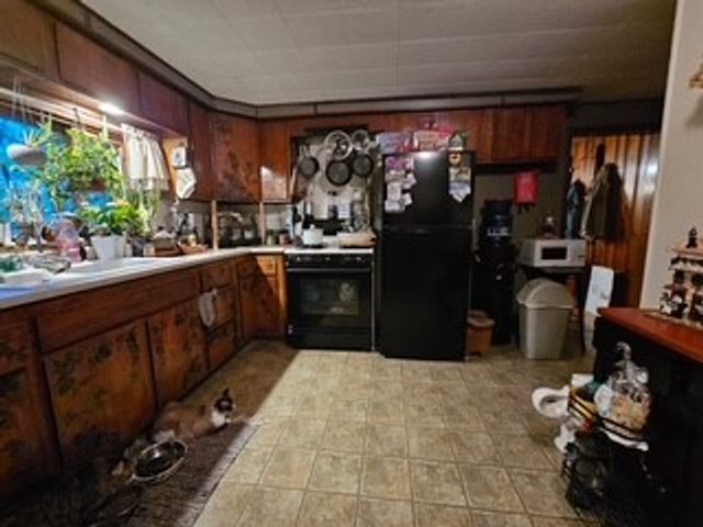 250 Ginghamsburg Road, Tipp City, OH 45371