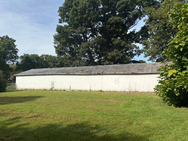 250 Ginghamsburg Road, Tipp City, OH 45371