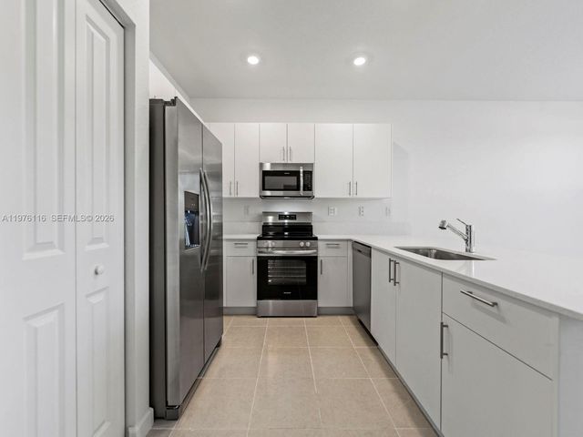 1505 SE 27th Rd, Homestead, FL 33035