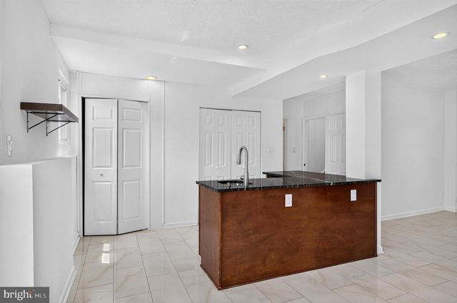 13296 HOLLINGER AVE, Fairfax, VA 22033