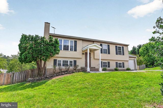 13296 HOLLINGER AVE, Fairfax, VA 22033