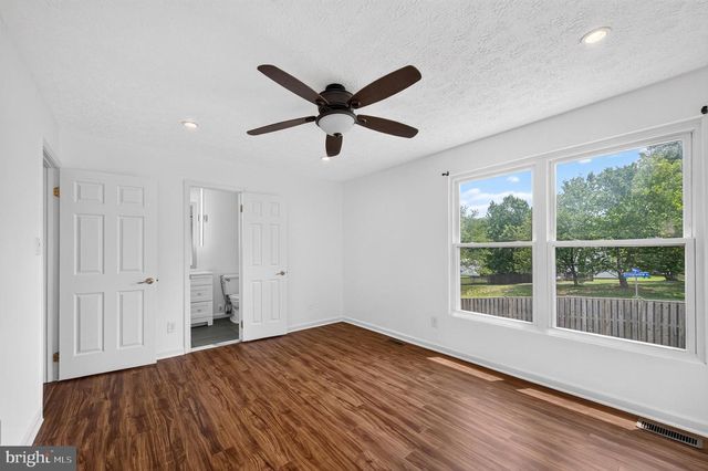 13296 HOLLINGER AVE, Fairfax, VA 22033