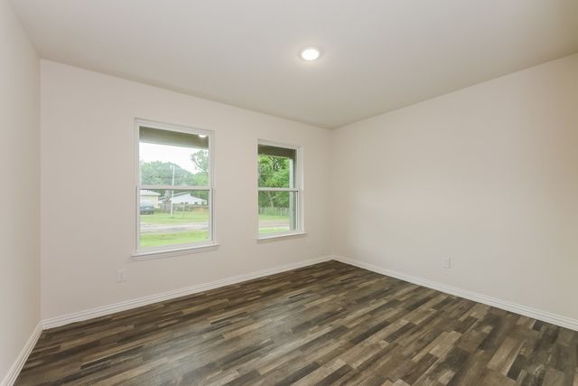 127 Holiday Drive, Gun Barrel City, TX 75156