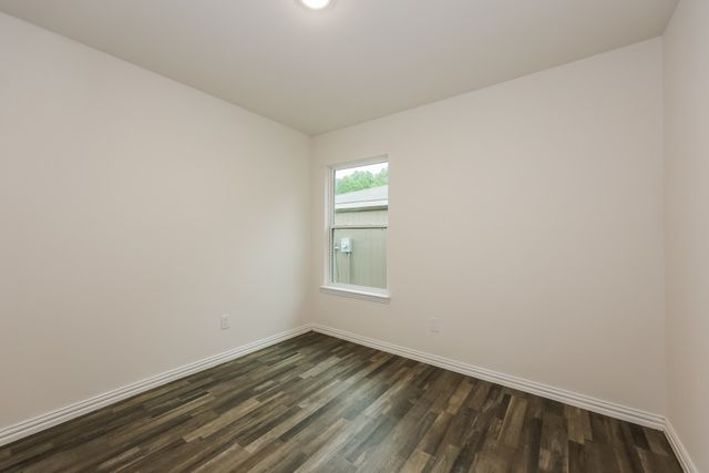 127 Holiday Drive, Gun Barrel City, TX 75156