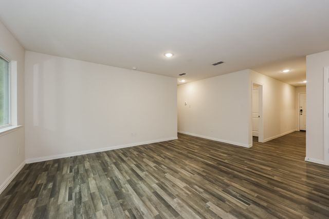 127 Holiday Drive, Gun Barrel City, TX 75156
