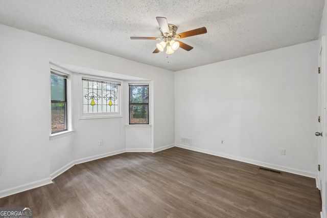 106 Hilltop Circle, Stockbridge, GA 30281