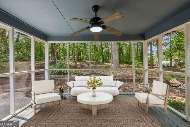 106 Hilltop Circle, Stockbridge, GA 30281