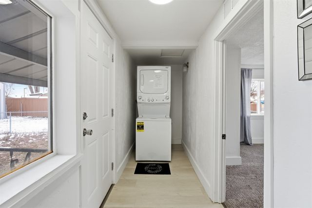 222 E Hoffman Ave, Spokane, WA 99207