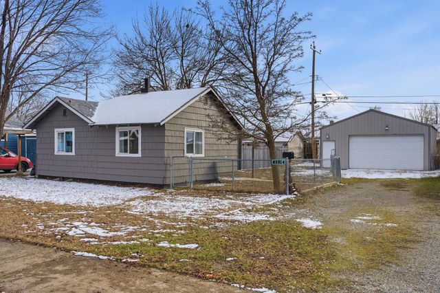 222 E Hoffman Ave, Spokane, WA 99207