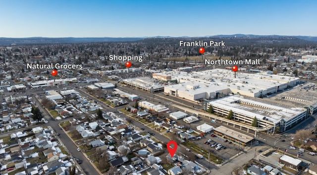 222 E Hoffman Ave, Spokane, WA 99207