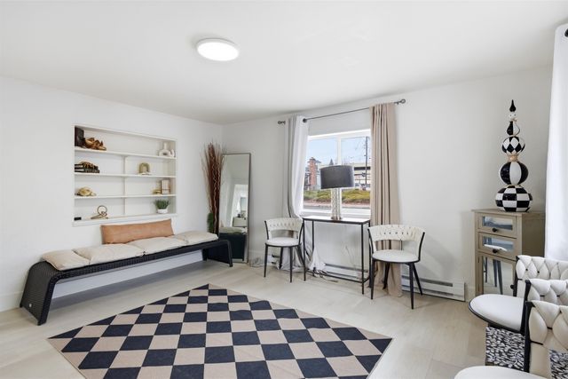 222 E Hoffman Ave, Spokane, WA 99207