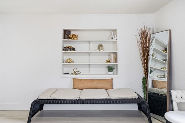 222 E Hoffman Ave, Spokane, WA 99207