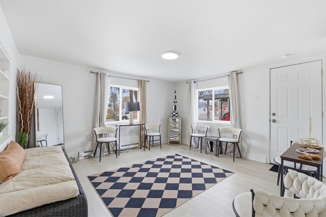 222 E Hoffman Ave, Spokane, WA 99207