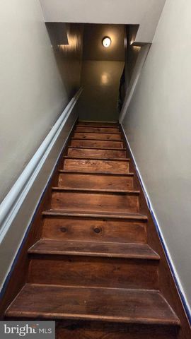 6101 PINE ST, Philadelphia, PA 19143