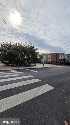 6101 PINE ST, Philadelphia, PA 19143