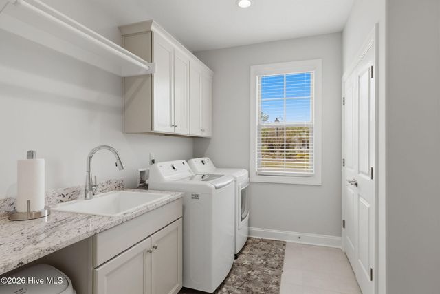 2401 Red Birch Trail NE, Leland, NC 28451