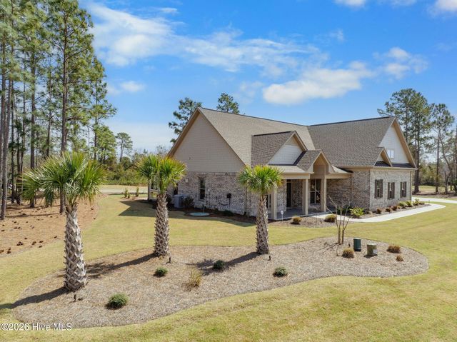 2401 Red Birch Trail NE, Leland, NC 28451